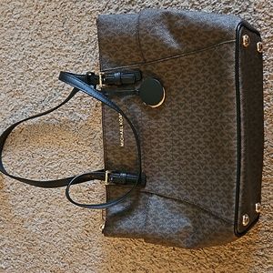 Michael Kors Tote